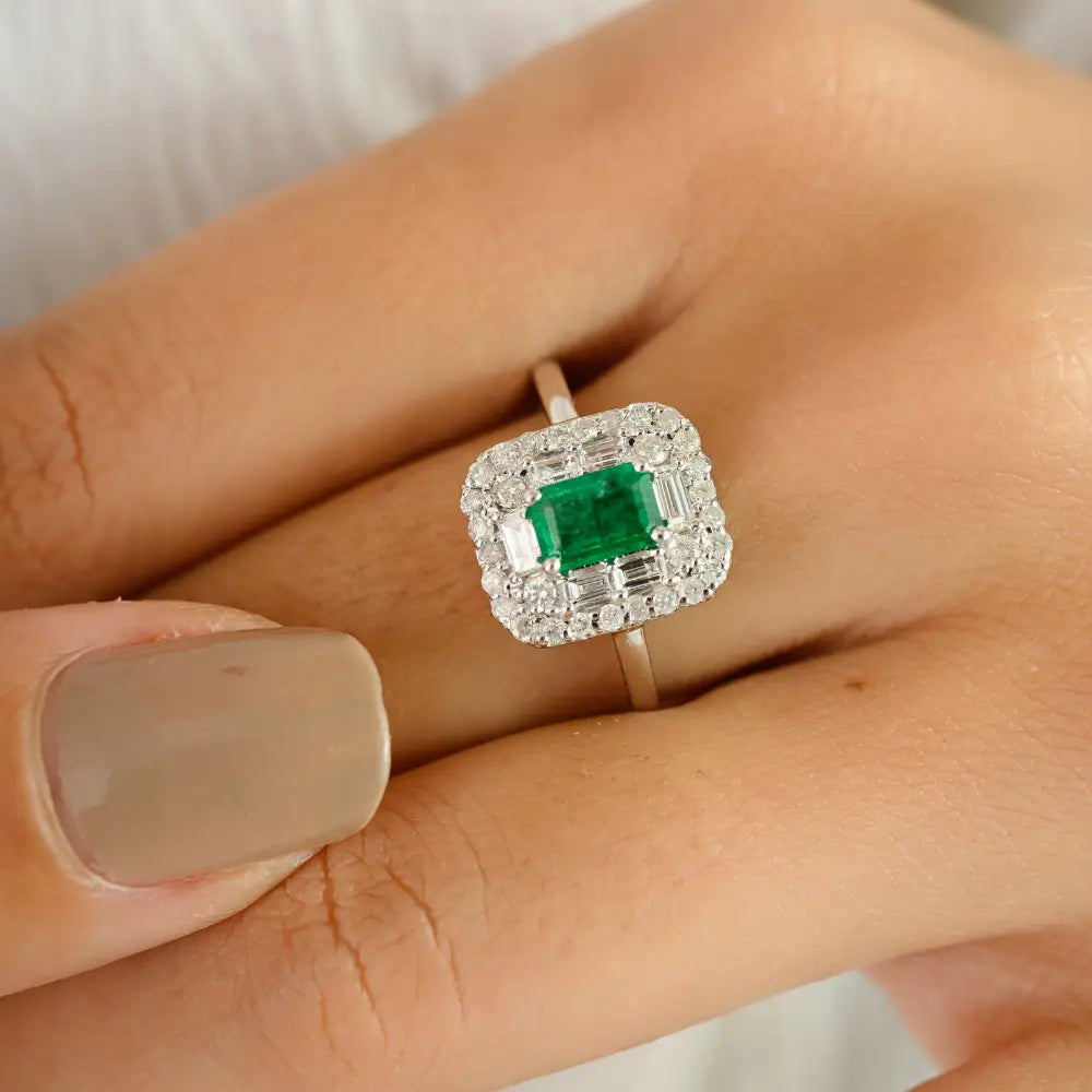 Trending Design Emerald & Diamond Real K14 White Gold Double Cluster Ring Elegant Jewelry