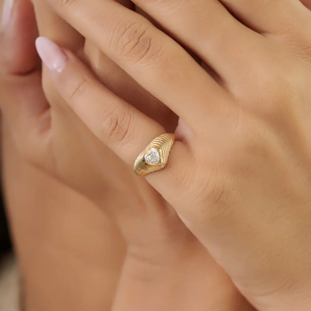 Best Selling Products Heart Shape Diamond Croissant Pinky Ring Real 14K Yellow Gold Jewelry