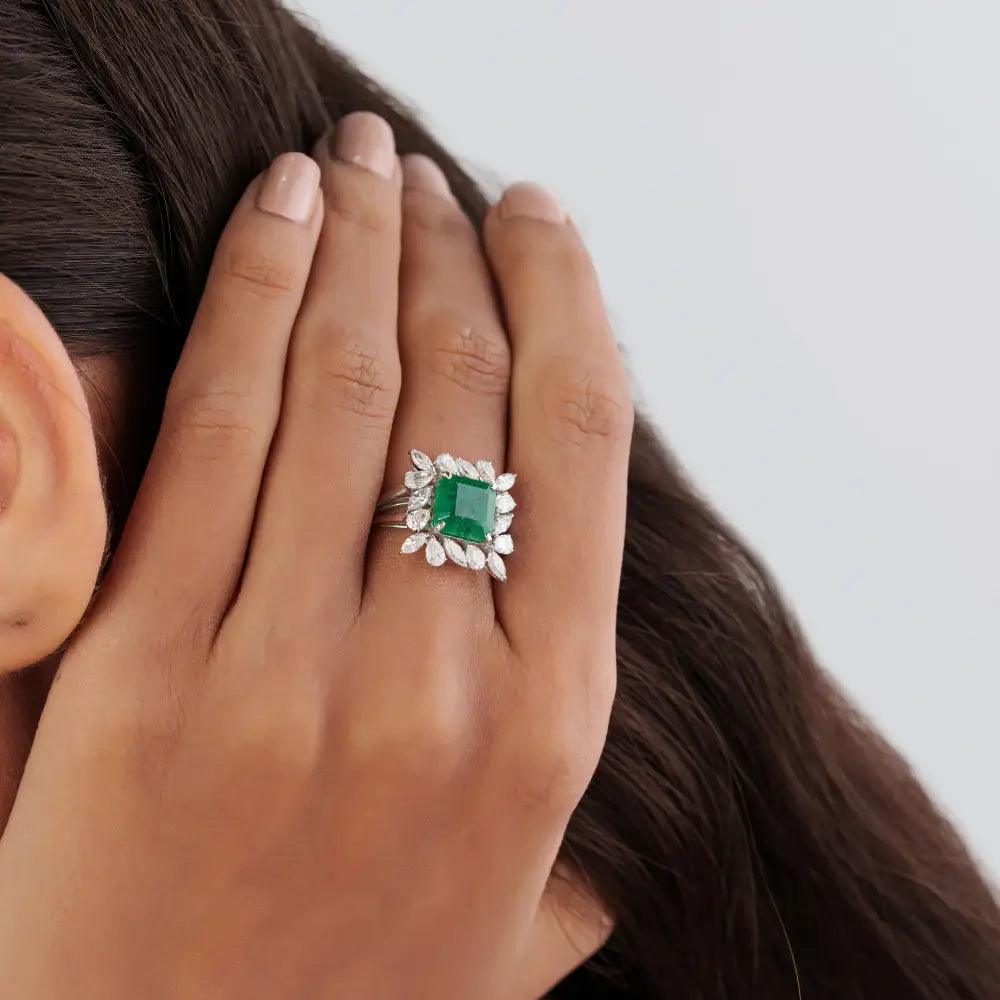Unique Design Square Cut Emerald & Diamond Cocktail Ring Real K18 White Gold Luxury Jewelry