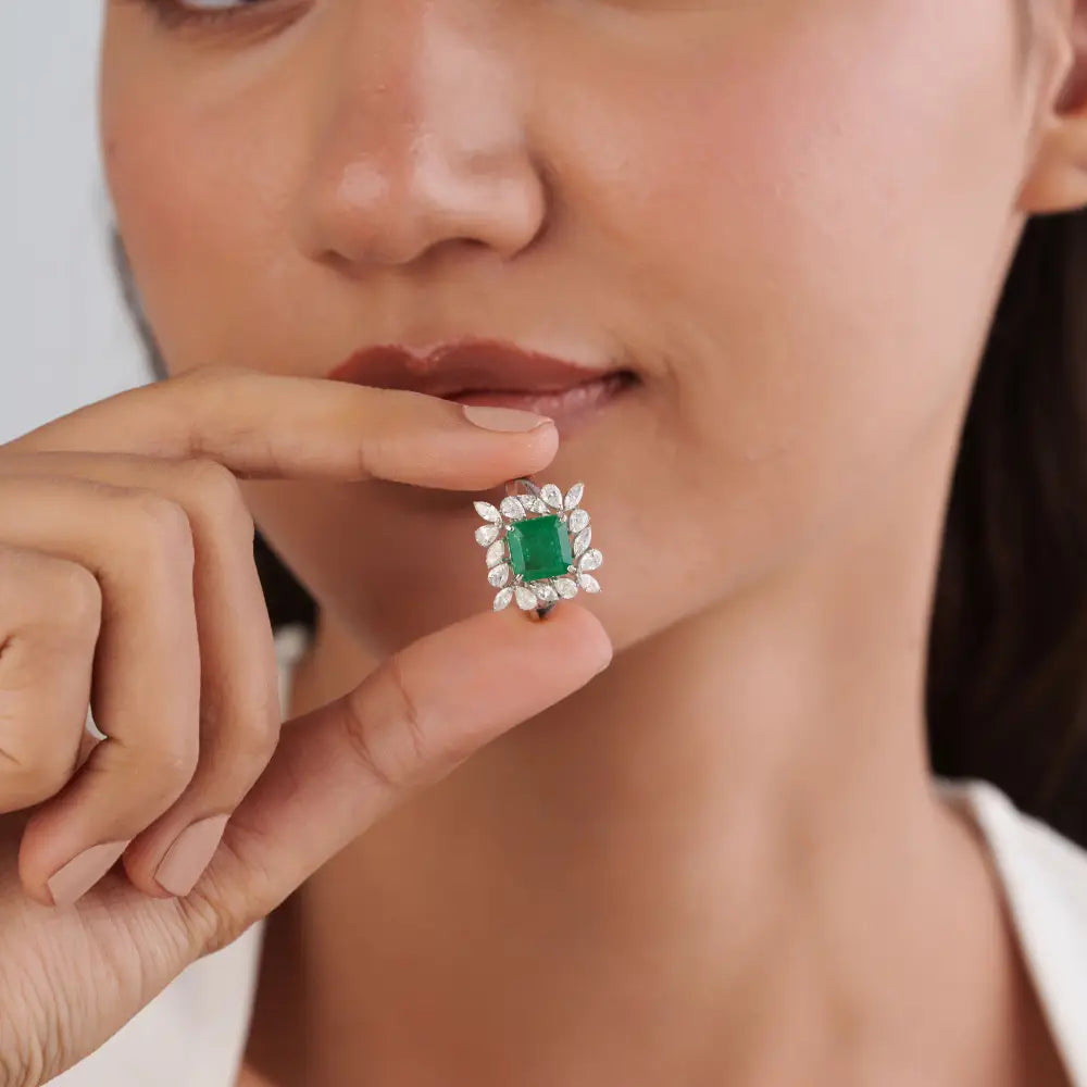 Unique Design Square Cut Emerald & Diamond Cocktail Ring Real K18 White Gold Luxury Jewelry