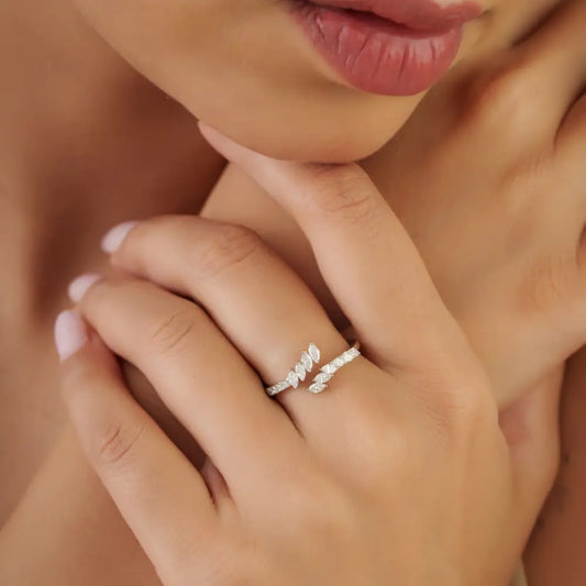 Solid K14 White Gold Natural Diamond Stackable Bypass Ring Sparkling Bulk Jewelry Supplier