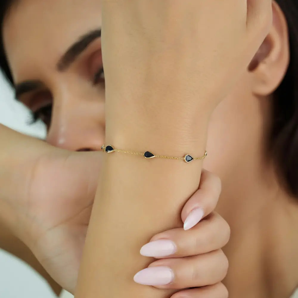 Delicate Simple Design Blue Sapphire Minimal Stacking Station Chain Bracelet 14K Yellow Gold