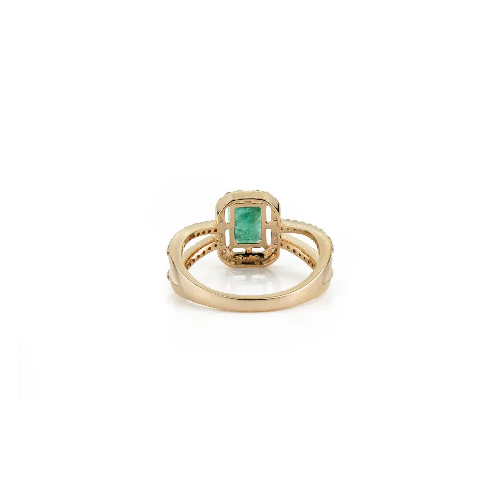 Customized Emerald & Diamond 14K Real Yellow Gold Split Shank Wedding Ring Latest Jewelry