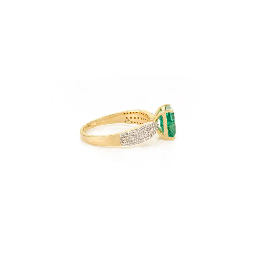 Trending Design Solid K14 Yellow Gold Emerald & Diamond Wedding Ring Custom Jewelry