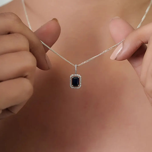 Latest New Design K14 White Gold Blue Sapphire & Diamond Halo Pendant Fine Jewelry