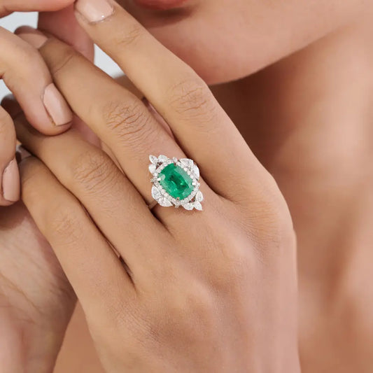 Vintage Inspired 18K Real White Gold Emerald & Diamond Statement Ring For Bridal Jewelry