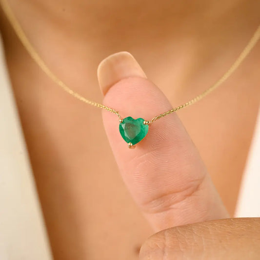 Heart Shape Emerald Minimalist Single Stone Pendant Necklace K14 Yellow Gold Fine Jewelry