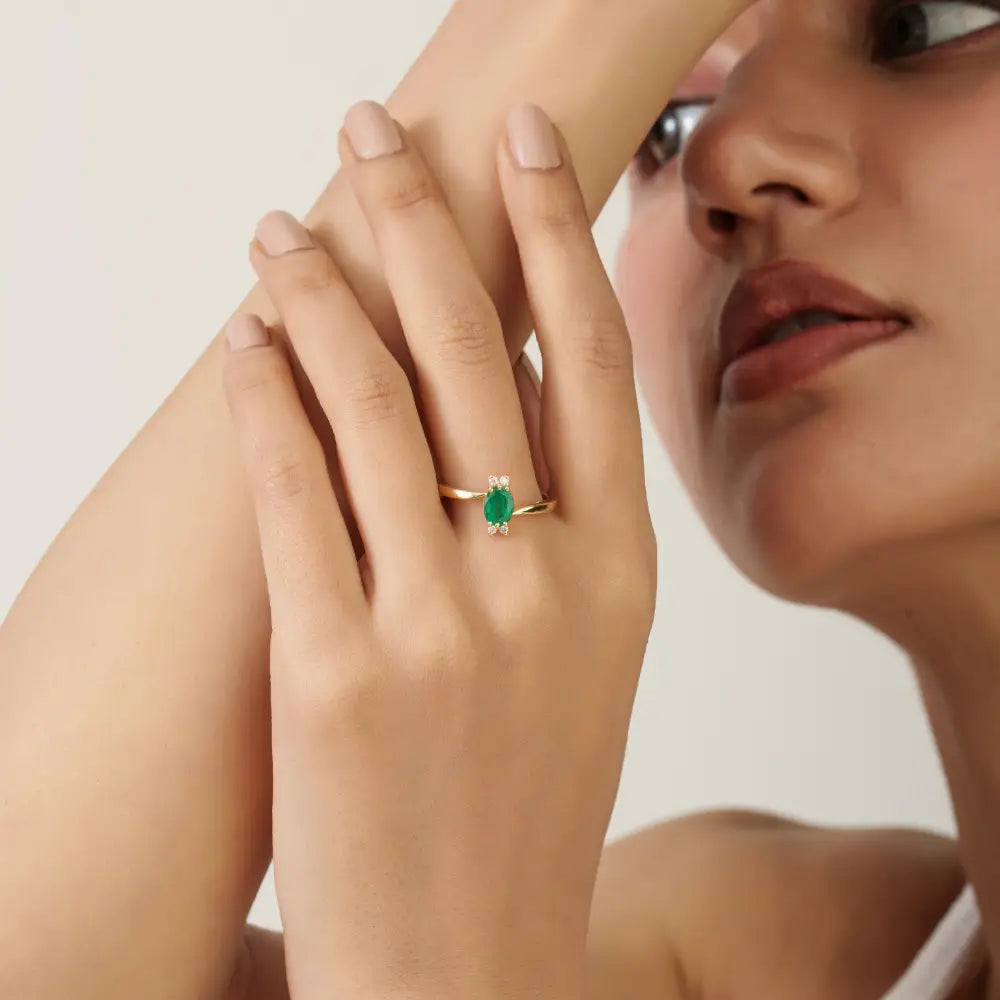 7x5 mm Emerald & Diamond K14 Real Yellow Gold Minimal Gemstone Ring May Birthstone