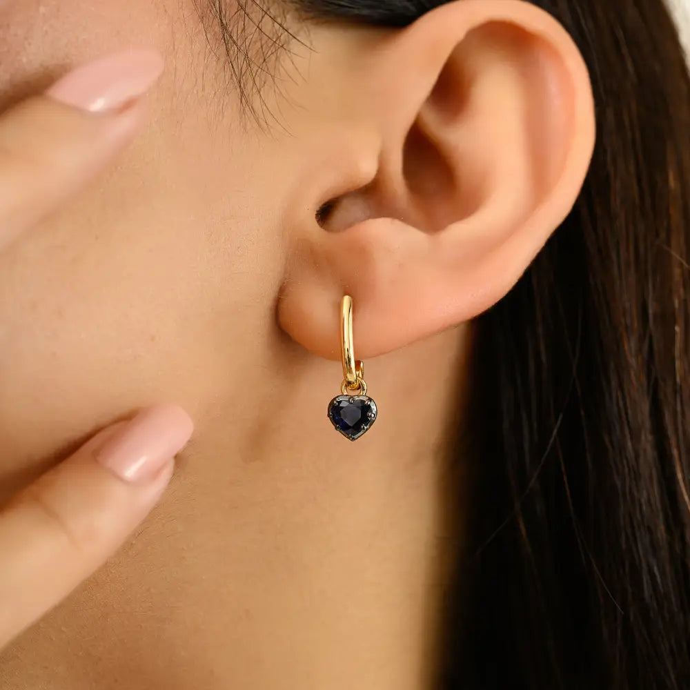 18K Yellow Gold Natural Blue Sapphire Heart Shape Gemstone Charm Stud Earrings Daily Wear