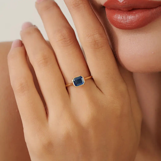 Simple Elegant K14 Yellow Gold Blue Sapphire Single Stone Stackable Ring For Everyday Wear