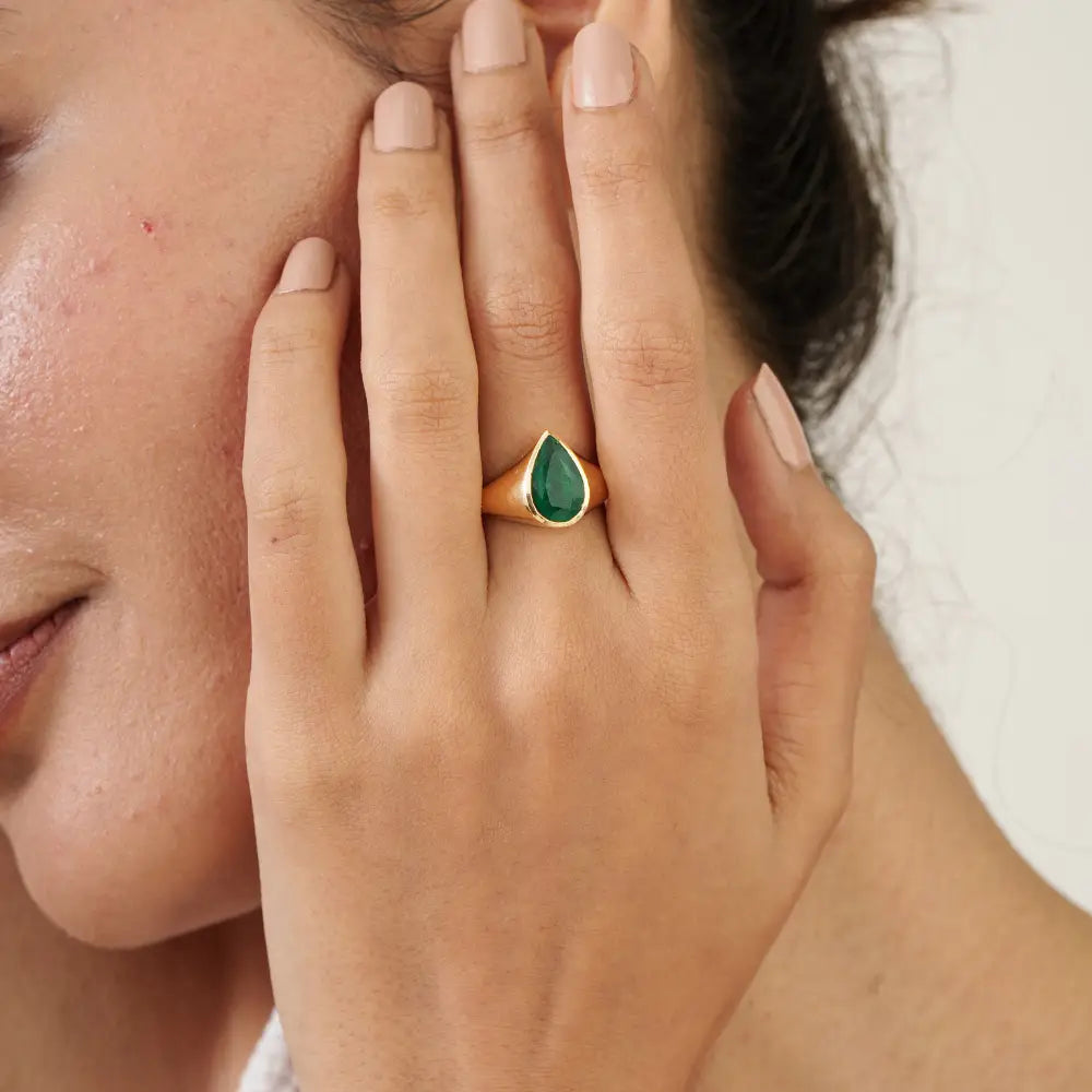 Custom Design K18 Yellow Gold Real Emerald Statement Chunky Ring For Men's Jewelry