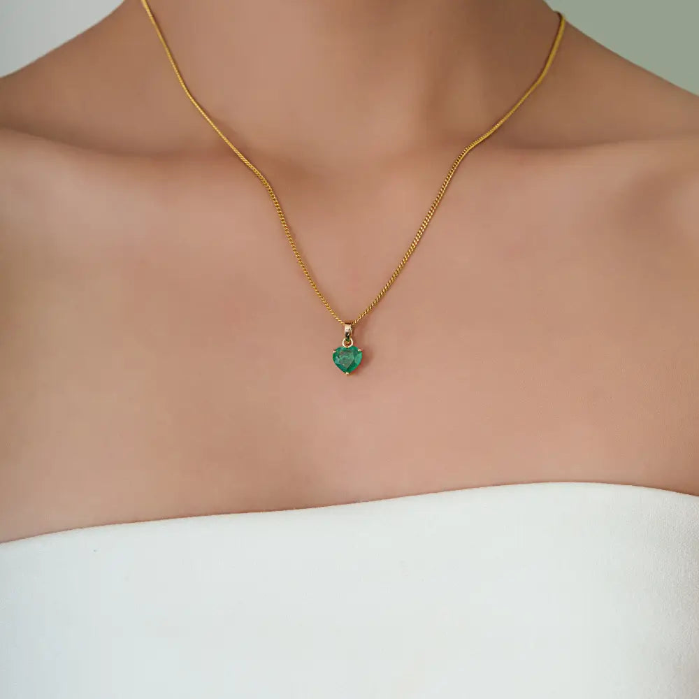 Solid 14K Yellow Gold Real Emerald Heart Shape Pendant Fine Minimal Jewelry Manufacturer