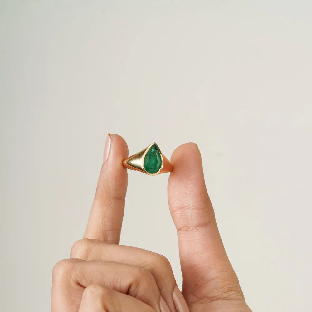 Custom Design K18 Yellow Gold Real Emerald Statement Chunky Ring For Men's Jewelry