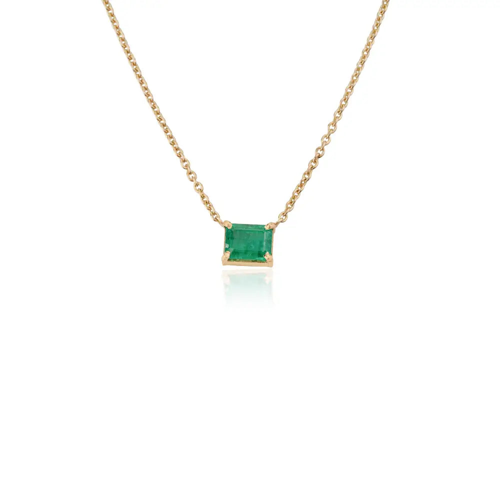 Prong Set Emerald Single Stone Pendant Necklace K18 Yellow Gold Fine Stackable Jewelry