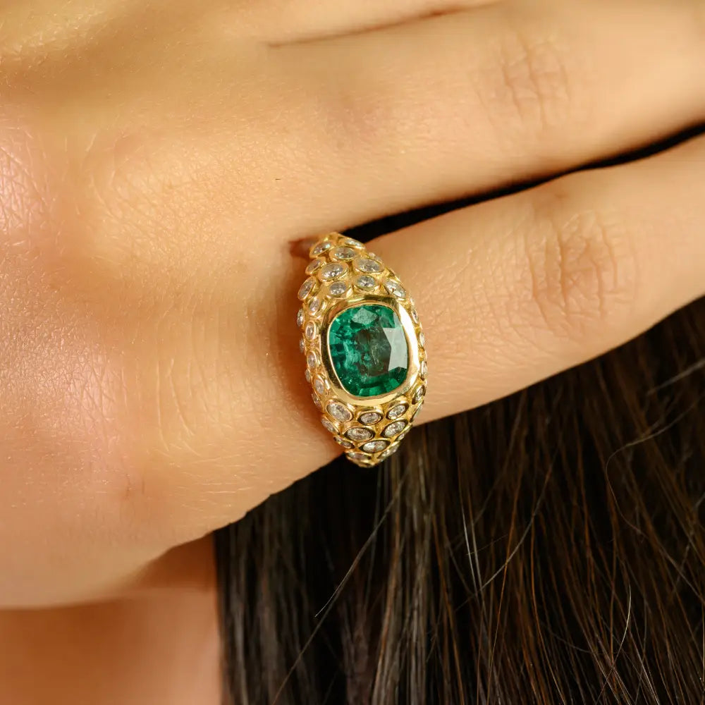 Bezel Set Emerald & Diamond Chunky Dome Ring Wedding 18K Yellow Gold Jewelry Manufacturer