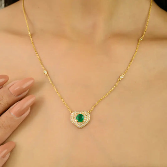 18K Real Yellow Gold Emerald & Diamond Heart Shape Cluster Pendant Necklace Anniversary Gift