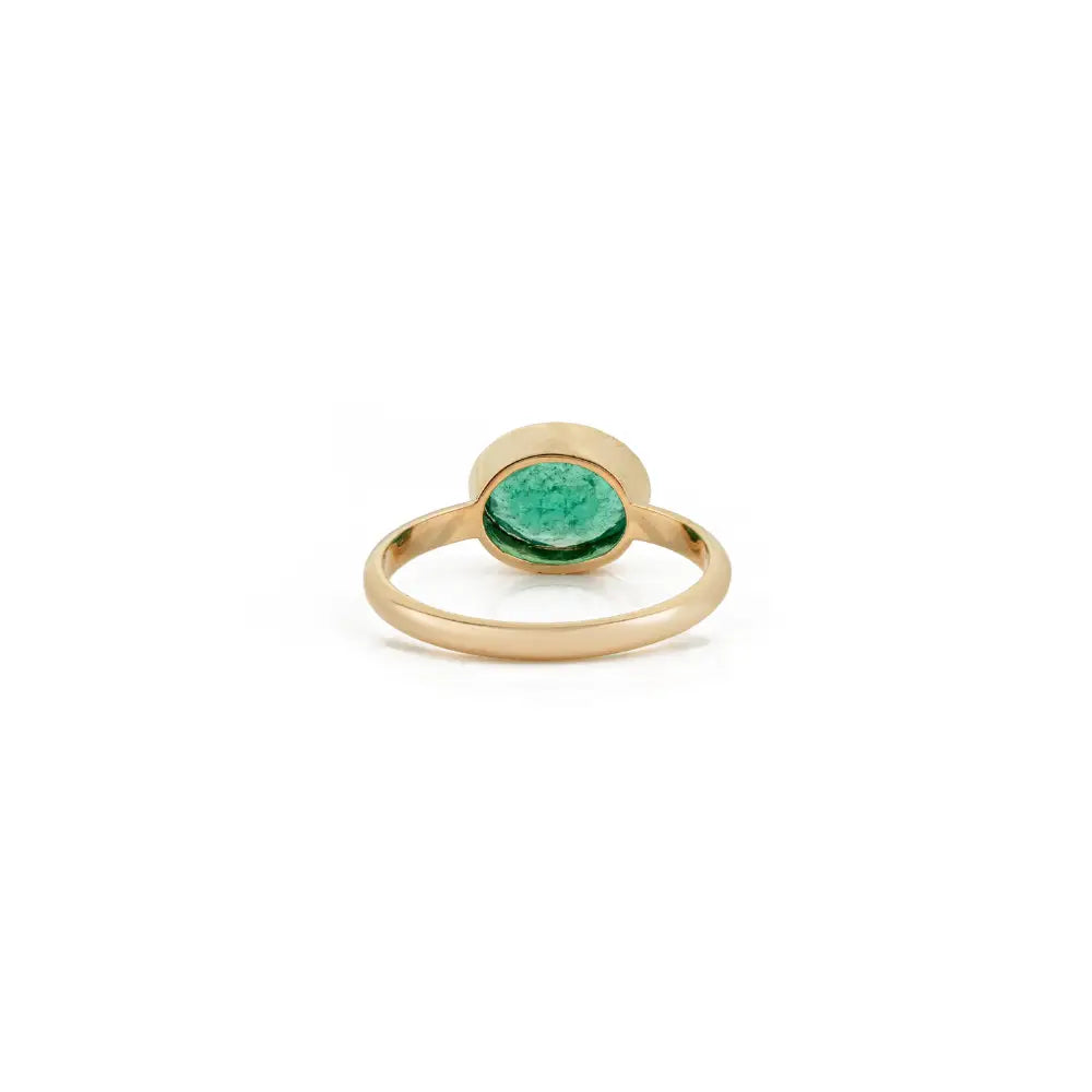 7x10 mm Oval Cut Emerald East West Set Gemstone Single Stone Ring K18 Pure Yellow Gold