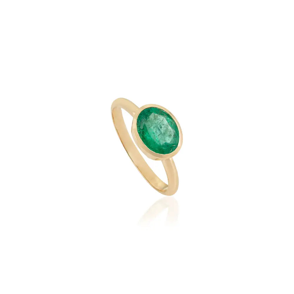 7x10 mm Oval Cut Emerald East West Set Gemstone Single Stone Ring K18 Pure Yellow Gold