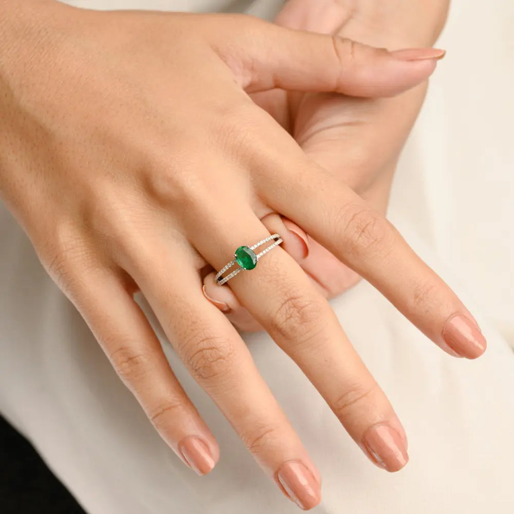 Bulk Jewelry Natural Precious Gemstone Emerald & Diamond 18K Fine White Gold Ring