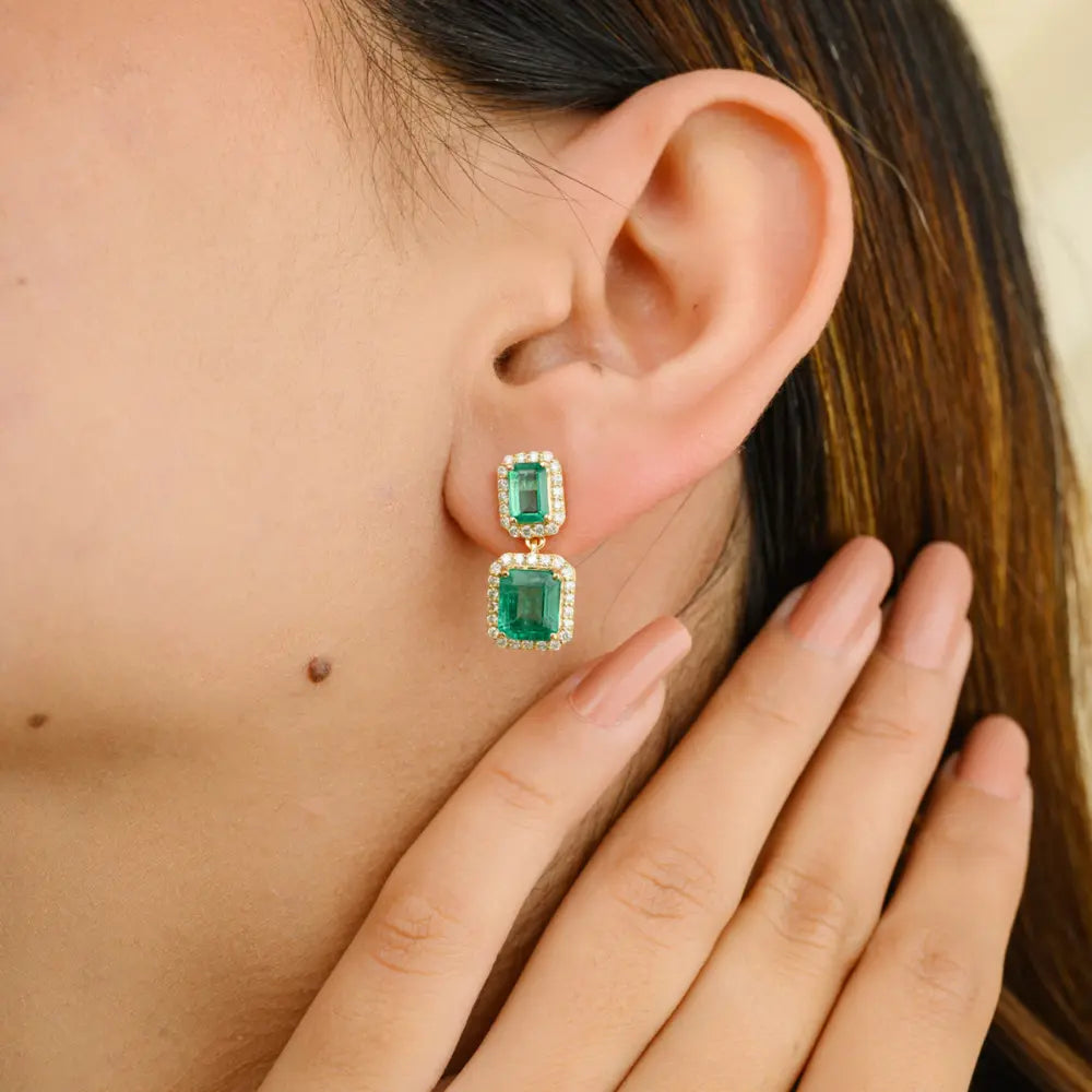 Best Quality Product Emerald & Diamond Solid Yellow Gold Dangle Earring