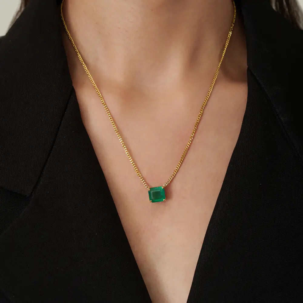 Square Cut Emerald Curb Link Chain Solitaire Gemstone Pendant Necklace Fine 14K Gold Jewelry