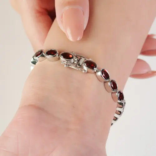 Stunning 925 Sterling Silver Oval Cut Natural Garnet Tennis Bracelet For Women's Party Wear
