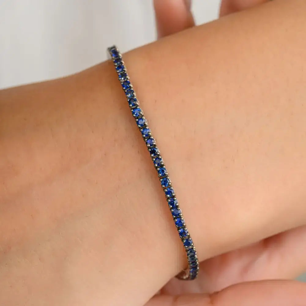 100% Natural Round Cut Blue Sapphire Sleek Bracelet in 18k Solid White Gold