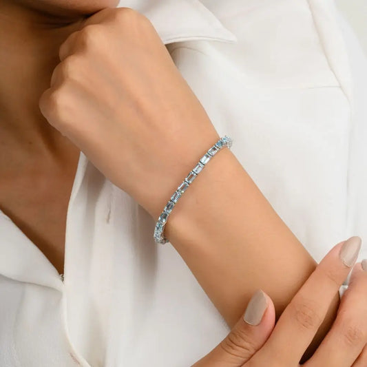 Latest Design Natural Aquamarine & Diamond With 18k White Gold Tennis Bracelet