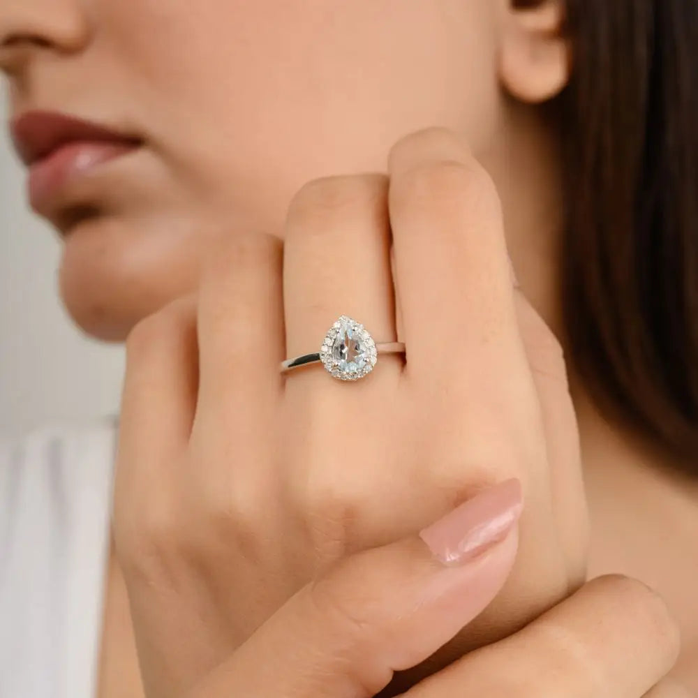 Pear Cut Aquamarine and Diamond Ring Jewelry in 14k White Gold