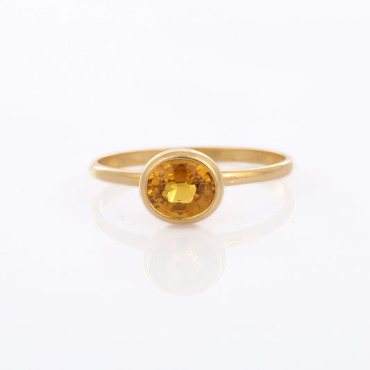 Custom Jewelry Natural Yellow Sapphire Solid 18K Yellow Gold Single Stone Ring