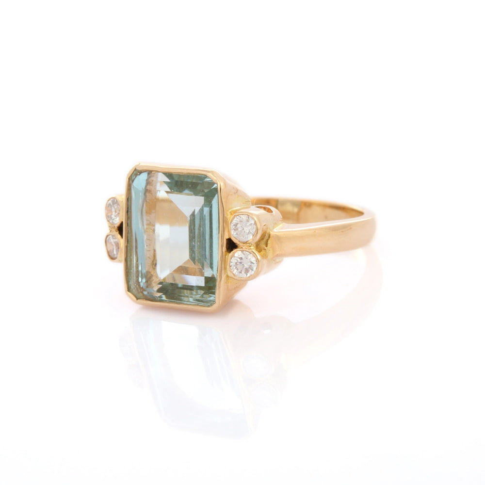 Handcrafted Natural Aquamarine & Diamond 18K Solid Yellow Gold Unique Ring