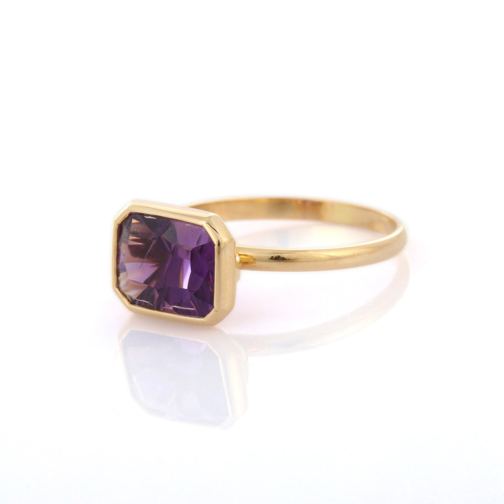 Trending Semi Precious Natural Amethyst Single Stone Ring 18K Fine Yellow Gold