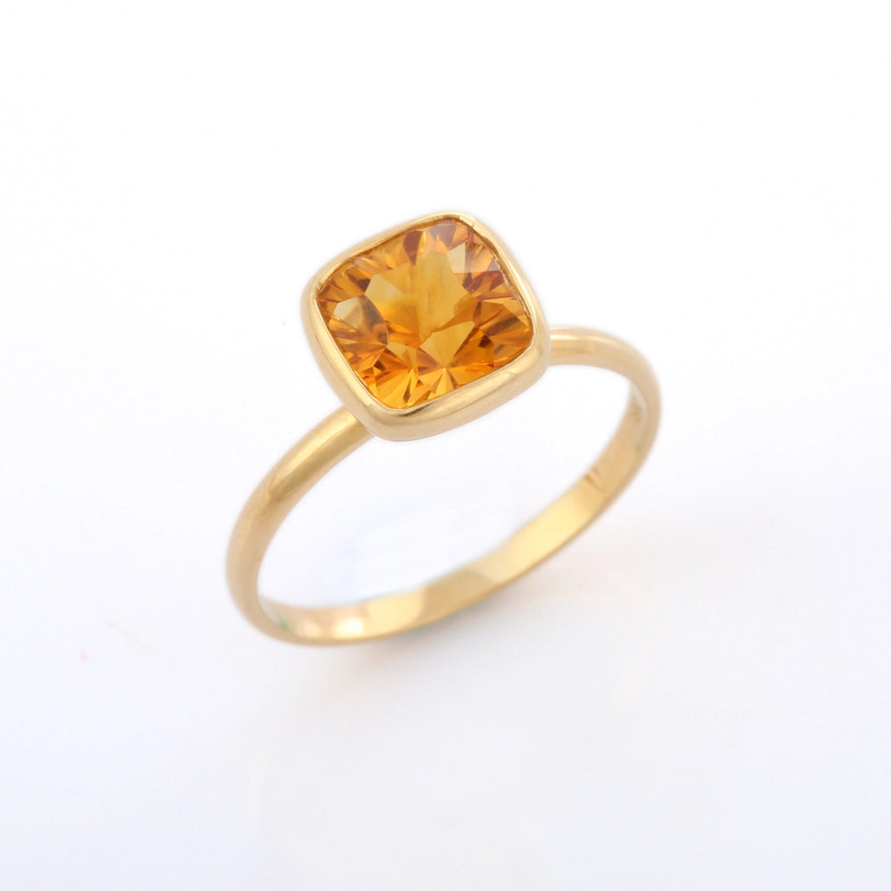 Best Selling Product Cushion Shape Natural Citrine 18K Yellow Gold Single Stone Ring