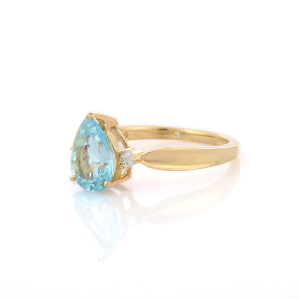 Fashionable Pear Shape Genuine Aquamarine And Diamonds 14K Solid Yellow Gold Minimalist Ring