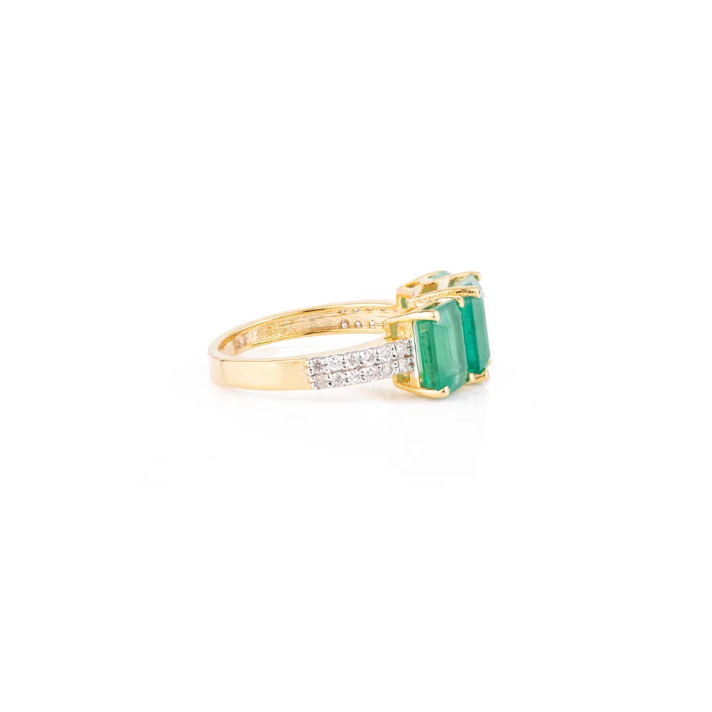 Real Gemstone Emerald & Diamond 18K Yellow Gold Wedding Ring