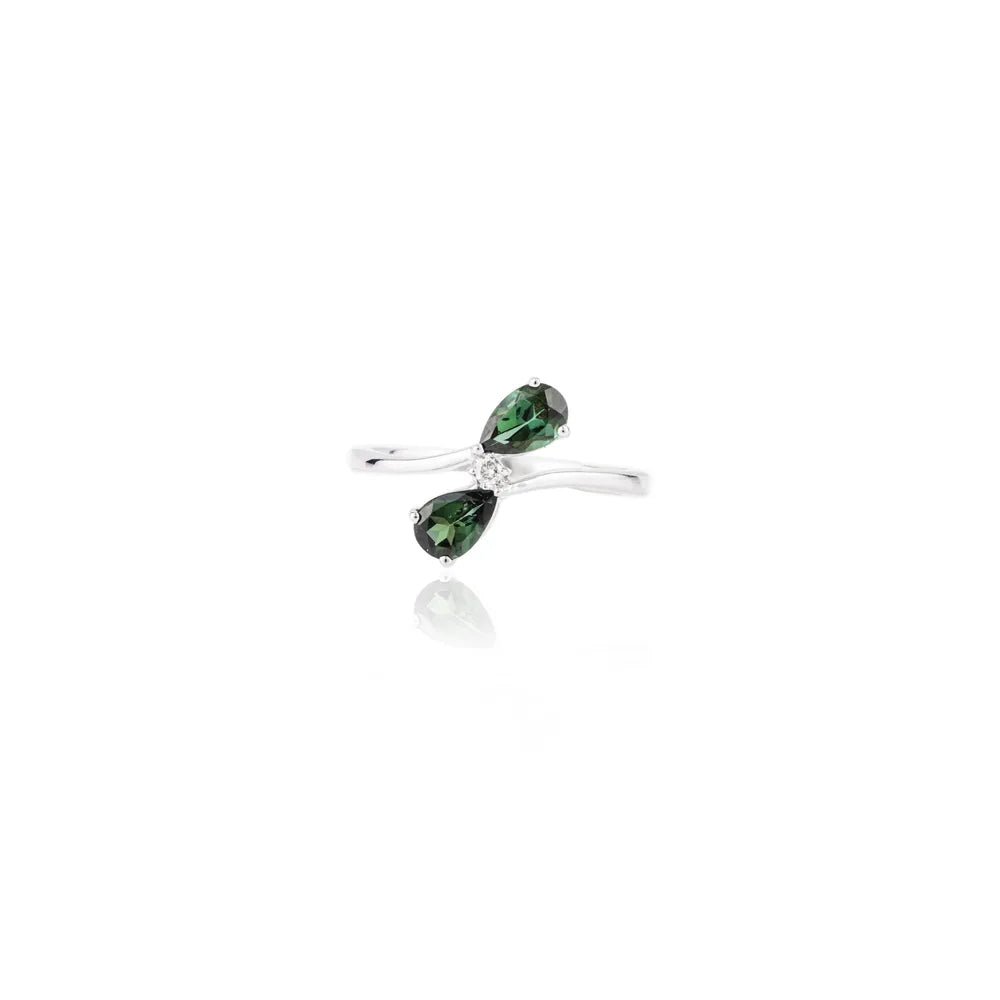 Trending Jewelry Green Tourmaline & Diamond White Gold Ring