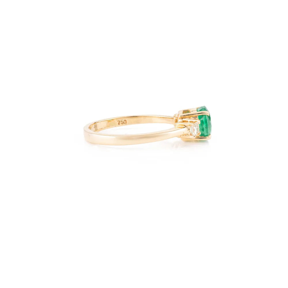 Trending Jewelry Emerald & Diamond 14K Yellow Gold Engagement Ring