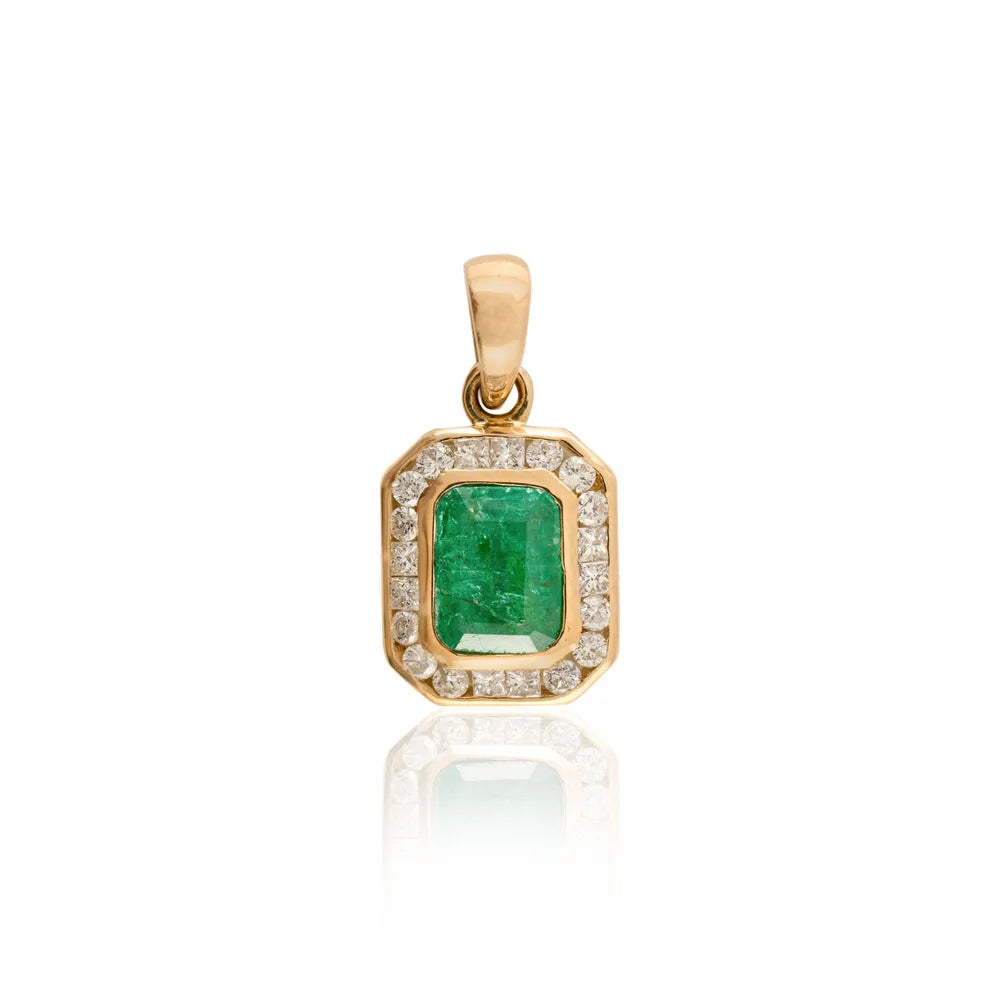 Fashionable Jewelry Natural Emerald & Diamond 14K Solid Yellow Gold May Birthstone Pendant