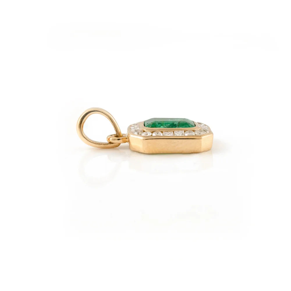 Fashionable Jewelry Natural Emerald & Diamond 14K Solid Yellow Gold May Birthstone Pendant