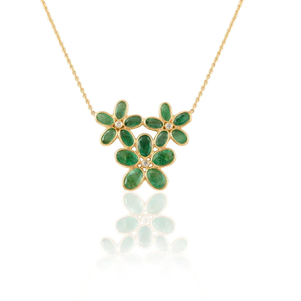 Natural Emerald & Diamond 18K Solid Yellow Gold Flower Design Necklace