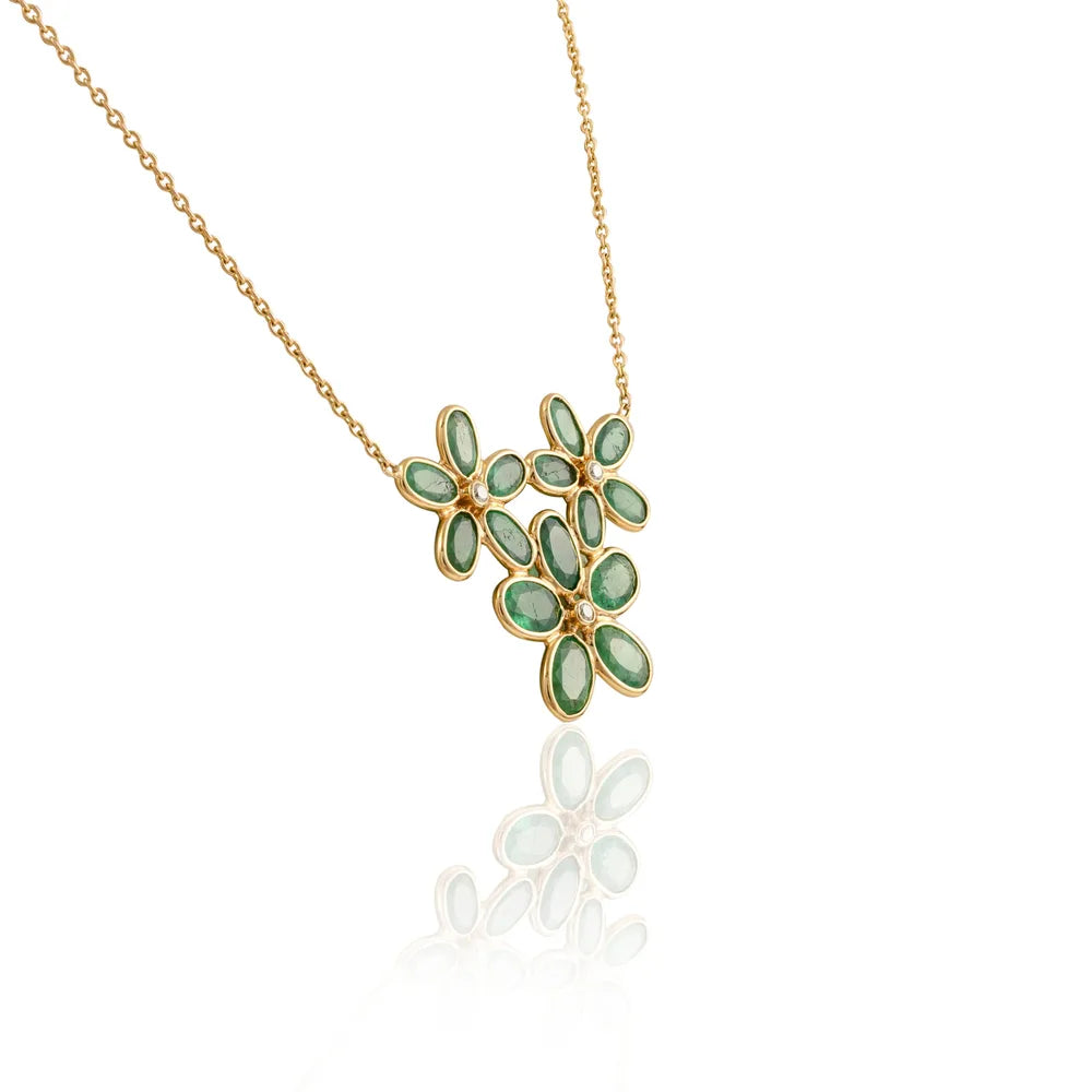 Natural Emerald & Diamond 18K Solid Yellow Gold Flower Design Necklace