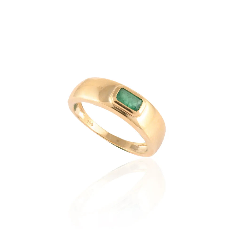 Handcrafted Natural Precious Gemstone Emerald 18K Solid Yellow Gold Men Ring