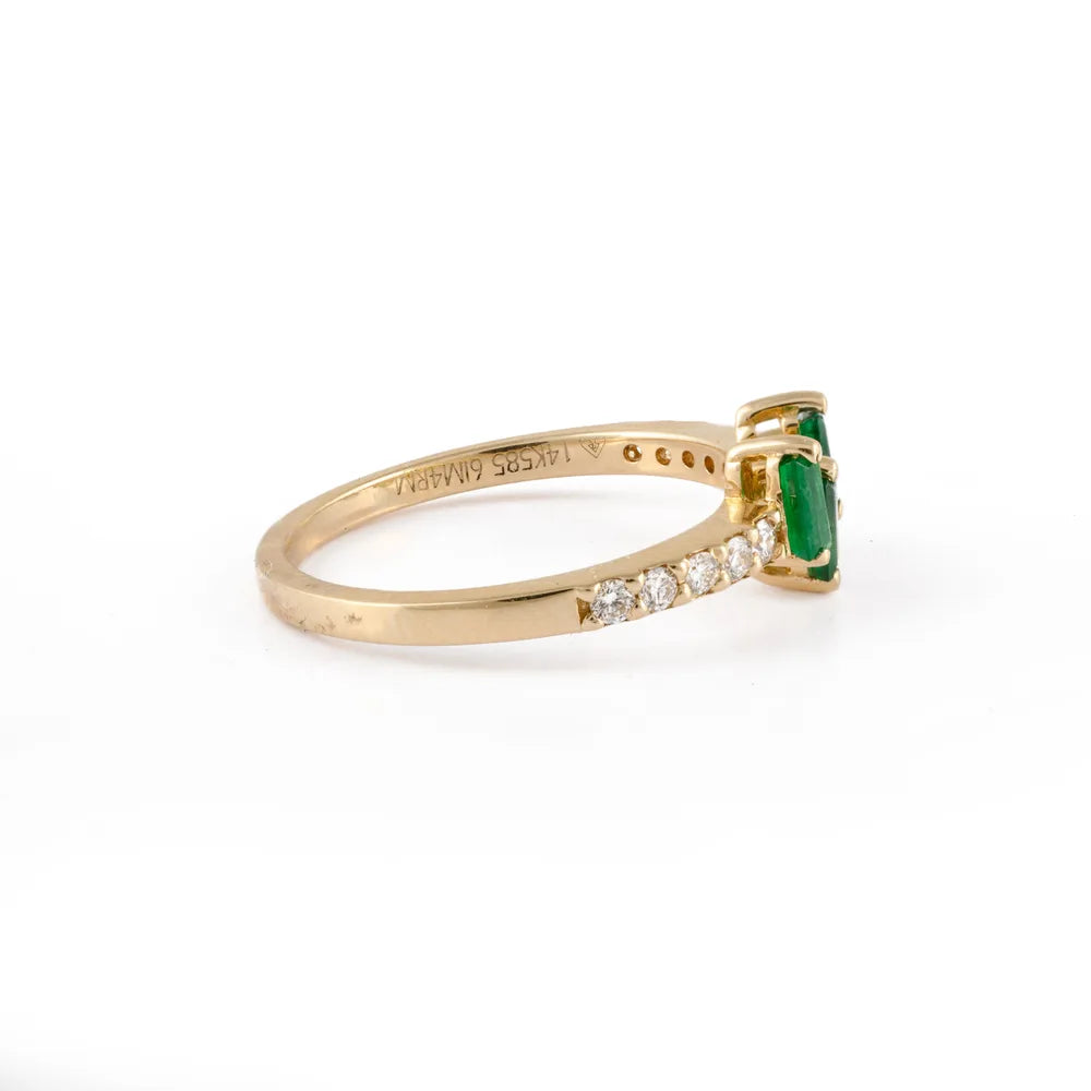 Custom Jewelry 14K Solid Yellow Gold Natural Emerald & Diamond Minimal Ring