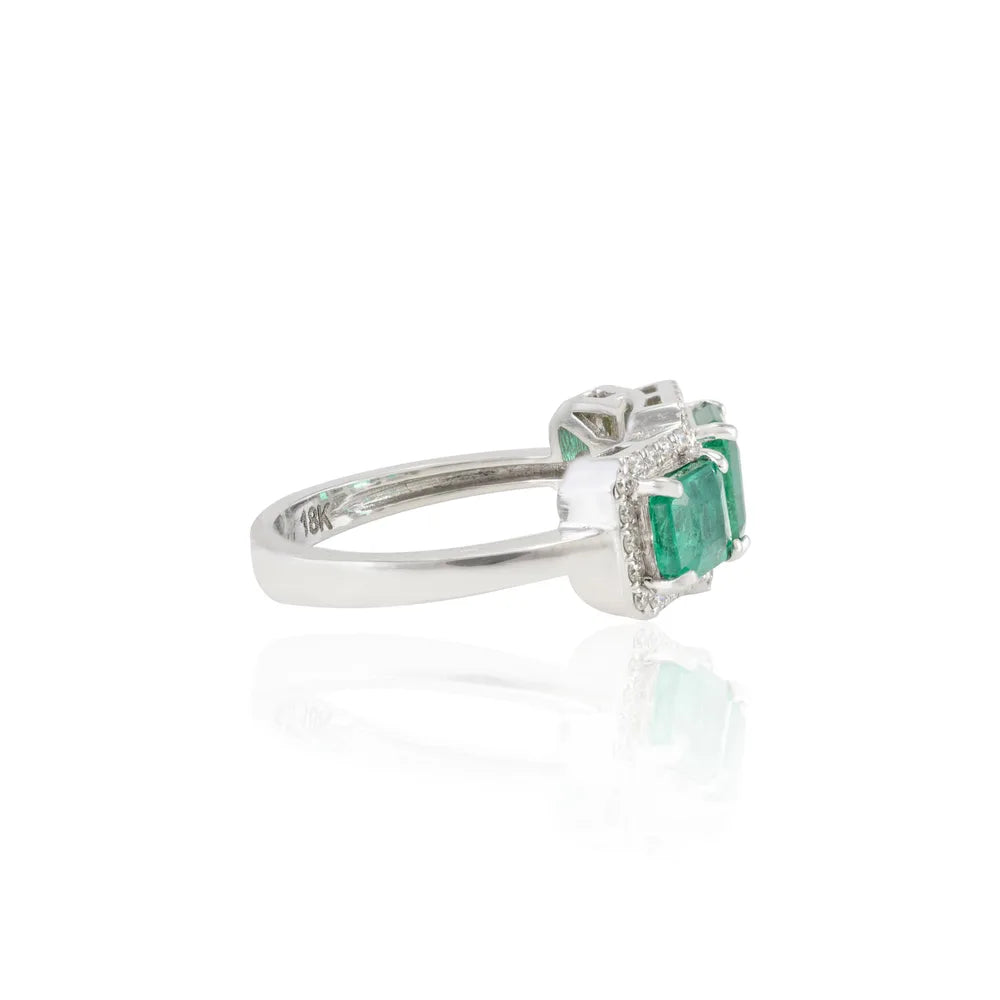 Wholesale Natural Emerald & Diamond 18K White Gold Three Stone Rings