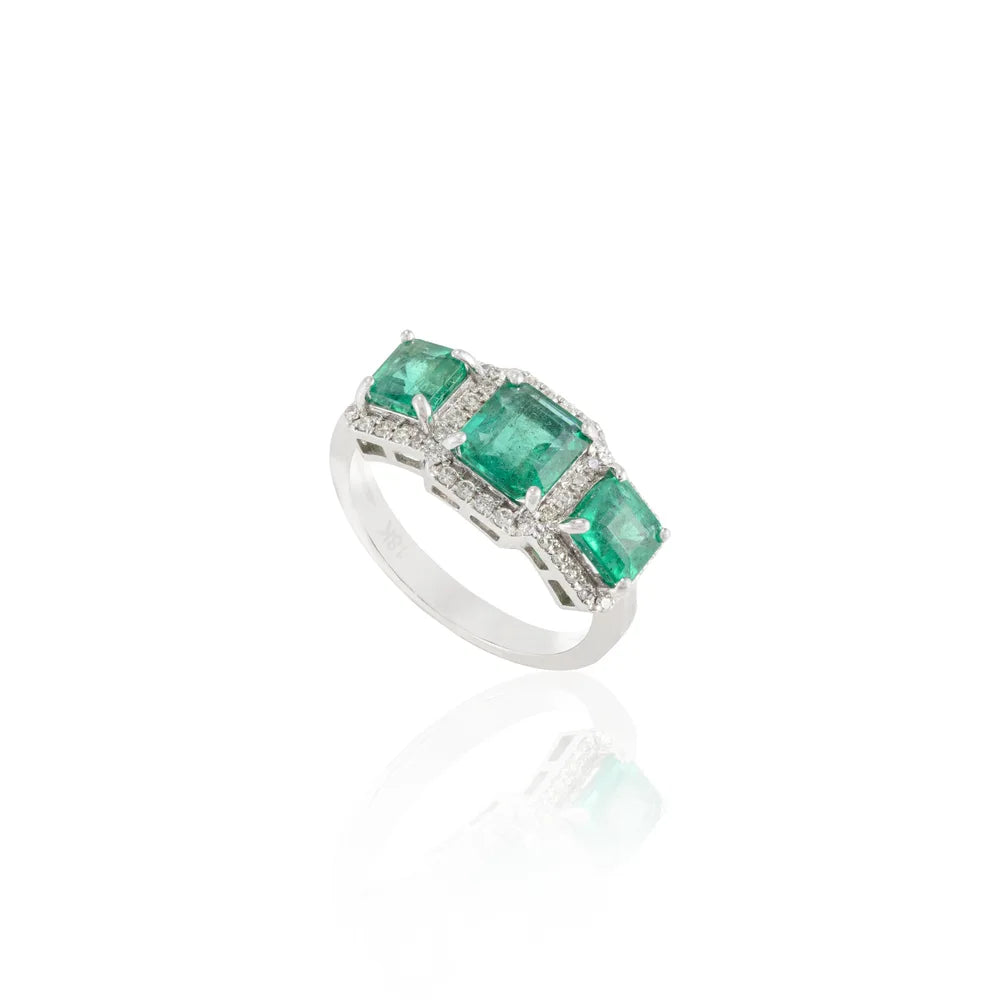 Wholesale Natural Emerald & Diamond 18K White Gold Three Stone Rings