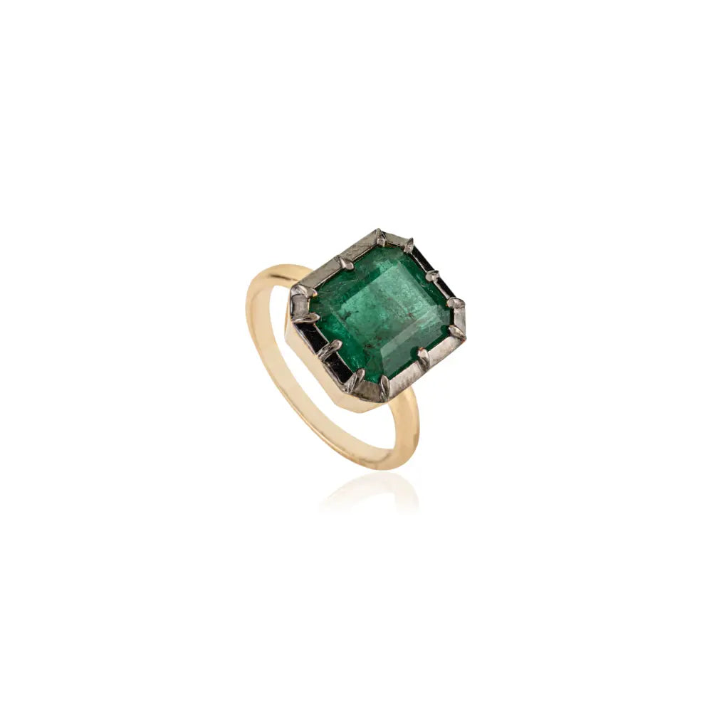 Pinion Bezel Set Emerald Gemstone Black Rhodium Plated Solitaire Gemstone Ring 18K Gold