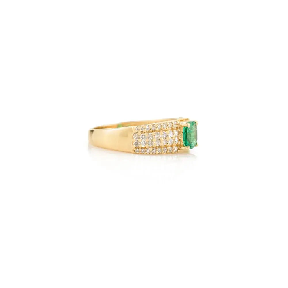 Cushion Cut Emerald & Diamond K18 Yellow Gold Engagement Band Ring