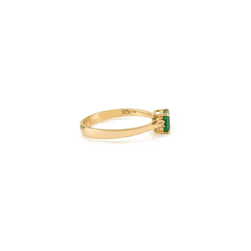 Trending Design Zambian Emerald & Diamond Minimal Gemstone 14K Yellow Gold Ring Unisex