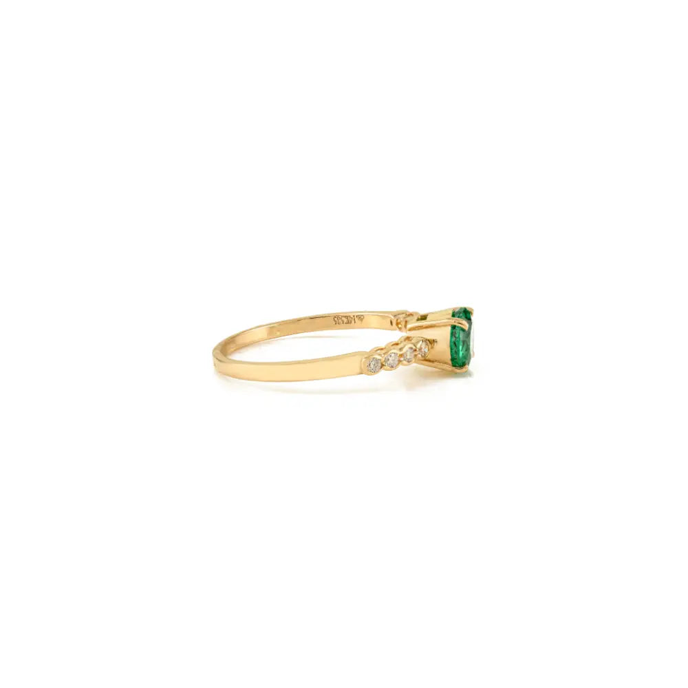 5.6 MM Round Gemstone Emerald & Diamond Engagement Ring Everyday Jewelry 14K Yellow Gold