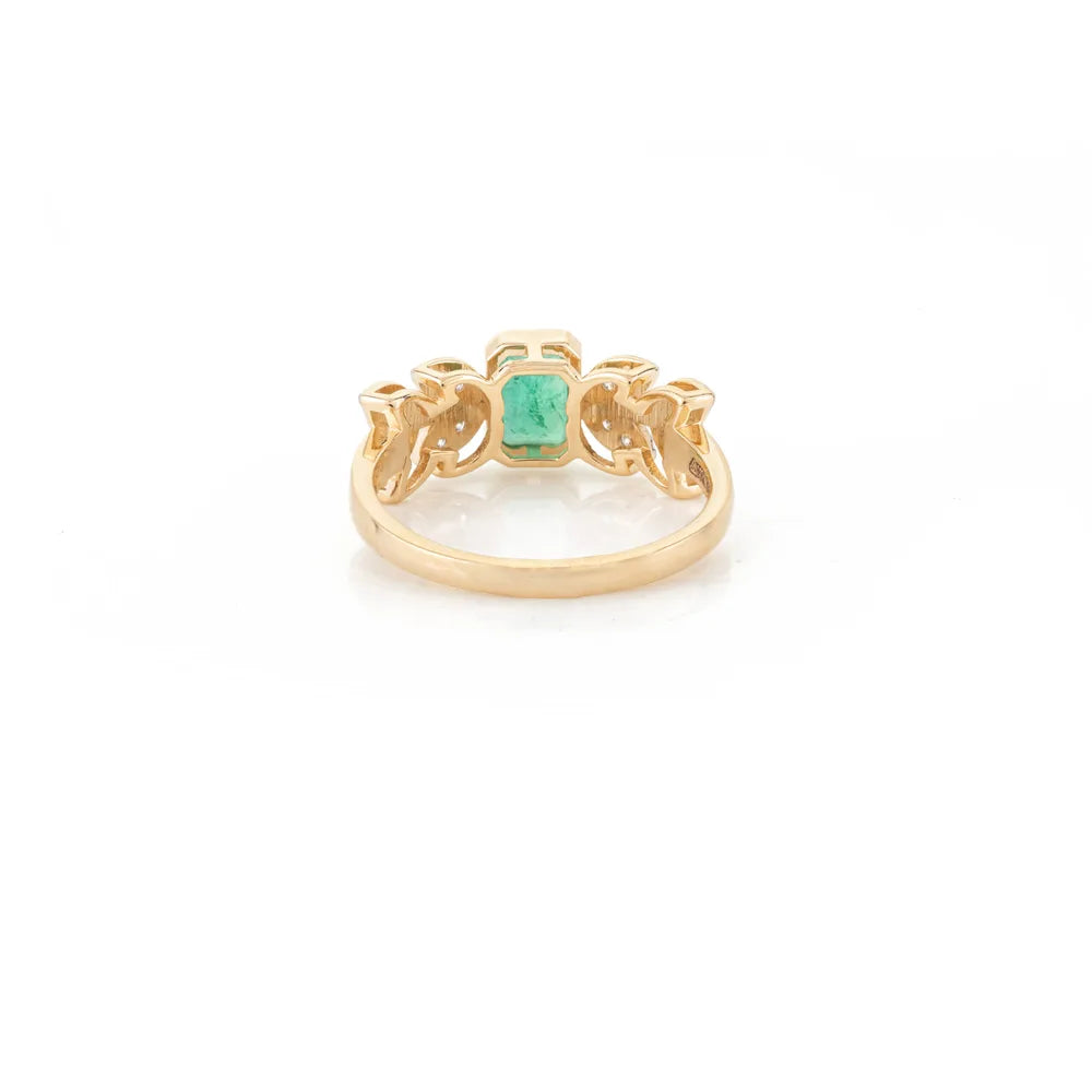 Wholesale Jewelry 18K Yellow Gold Natural Emerald & Diamond Ring